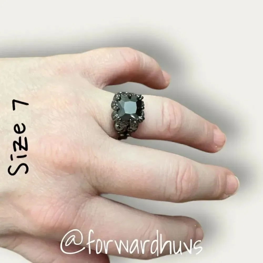 Gunmetal 90’s Steampunk Skull and Bone Victorian Goth Ring Size 7